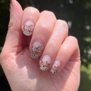 Color Street Nail Strips - Grow on You